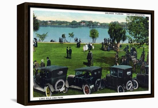 Orlando, Florida - Crowded Lake Eola and Park Scene-Lantern Press-Framed Stretched Canvas