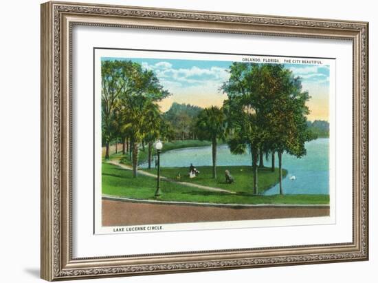 Orlando, Florida - Lake Lucerne Circle Scene-Lantern Press-Framed Art Print