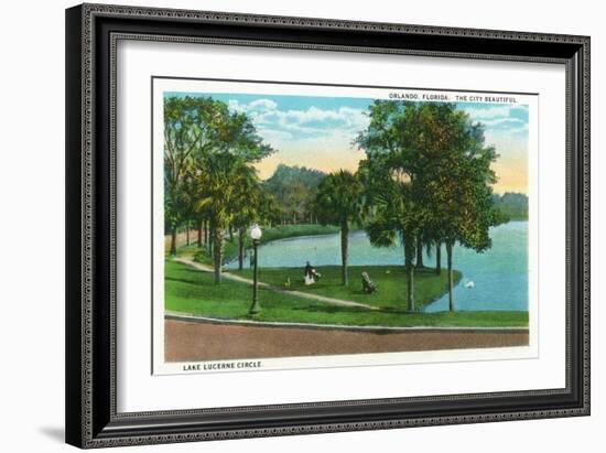 Orlando, Florida - Lake Lucerne Circle Scene-Lantern Press-Framed Art Print