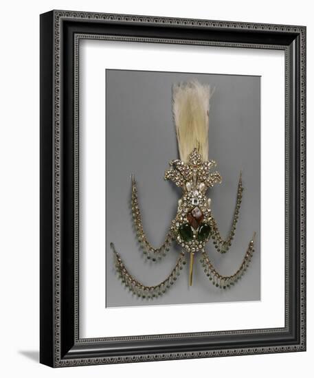 Ornement de turban-null-Framed Giclee Print