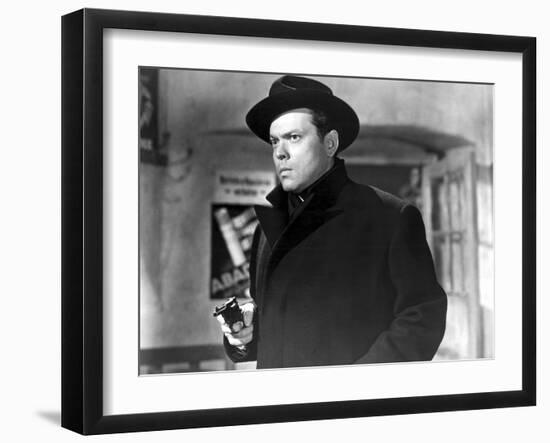 Orson Welles in 'The Third Man', 1949 (b/w photo)-English School-Framed Photo