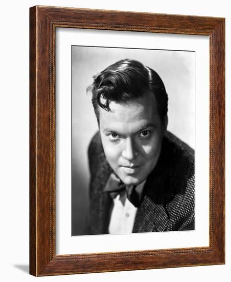 Orson Welles-null-Framed Photo