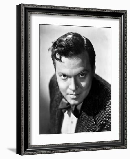 Orson Welles-null-Framed Photo