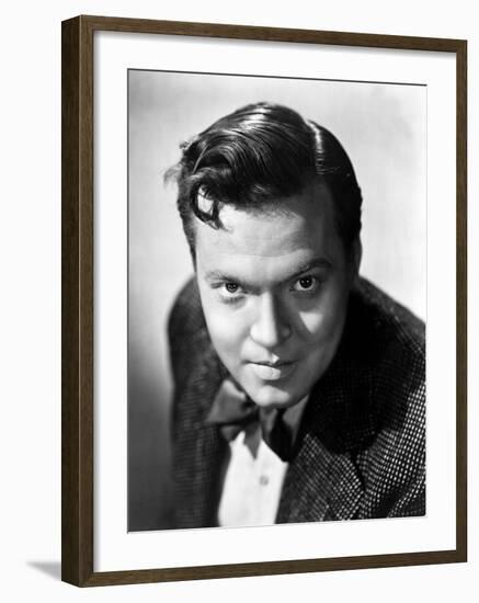 Orson Welles-null-Framed Photo