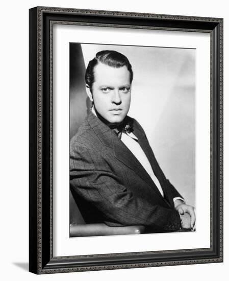 Orson Welles-null-Framed Photographic Print