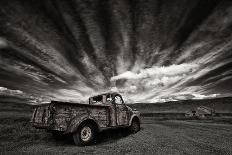 Old Truck (Mono)-Þorsteinn H. Ingibergsson-Framed Premier Image Canvas