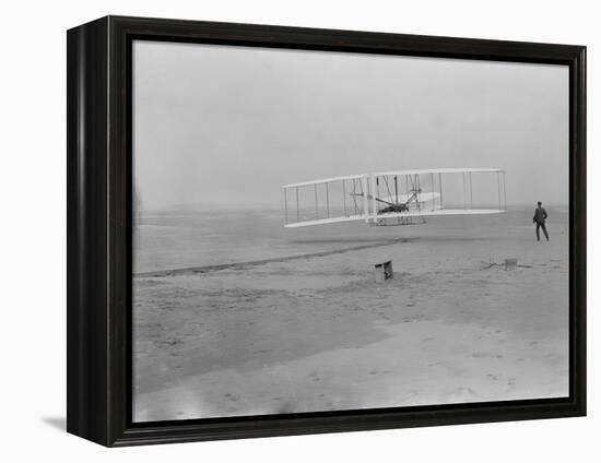 Orville Wright on First Flight at 120 feet Photograph - Kitty Hawk, NC-Lantern Press-Framed Stretched Canvas