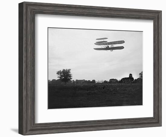 Orville Wright on Flight 41 at 60 foot high Photograph - Dayton, OH-Lantern Press-Framed Art Print