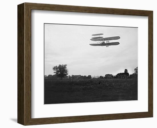 Orville Wright on Flight 41 at 60 foot high Photograph - Dayton, OH-Lantern Press-Framed Art Print