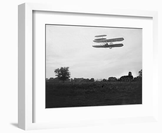 Orville Wright on Flight 41 at 60 foot high Photograph - Dayton, OH-Lantern Press-Framed Art Print