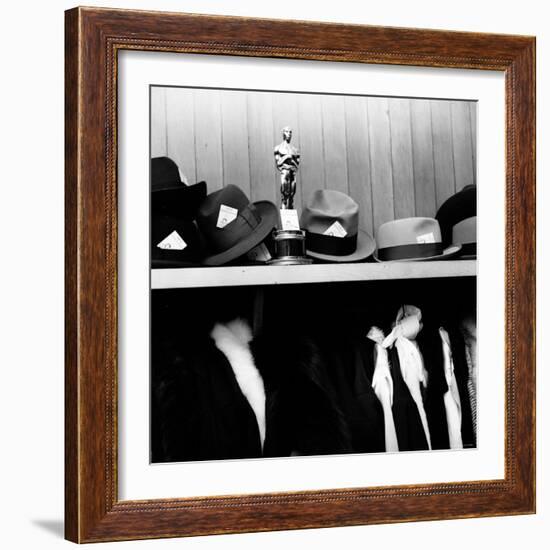 Oscar Awarded to Producer Buddy Adler for the Film "Here to Eternity"-Ed Clark-Framed Photographic Print