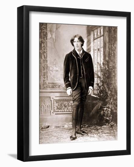 Oscar Wilde (1854 - 1900) around 1882 by Napoleon Sarony (1821 - 1896).-Napoleon Sarony-Framed Giclee Print