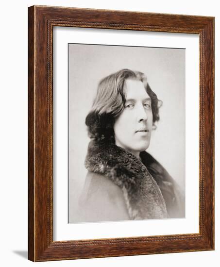 Oscar Wilde, Early 1880S (B/W Photo)-Napoleon Sarony-Framed Giclee Print