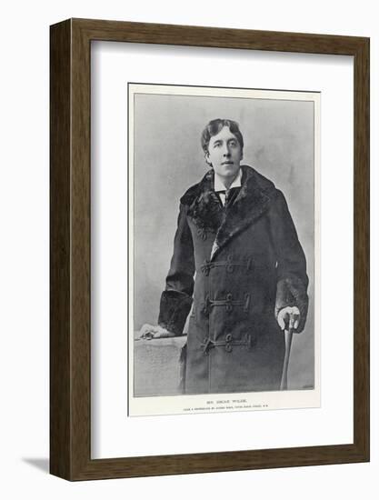 Oscar Wilde, Irish Writer and Playwright-null-Framed Photographic Print