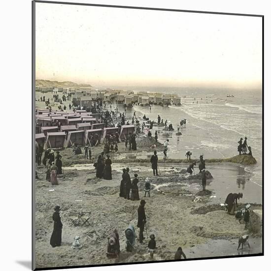 Ostend (Belgium), the Beach, Circa 1880-Leon, Levy et Fils-Mounted Photographic Print