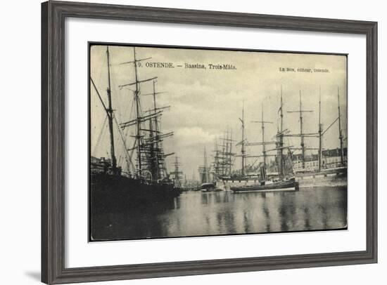 Ostende Westflandern, Bassins, Trois Mâts, Schiff-null-Framed Giclee Print