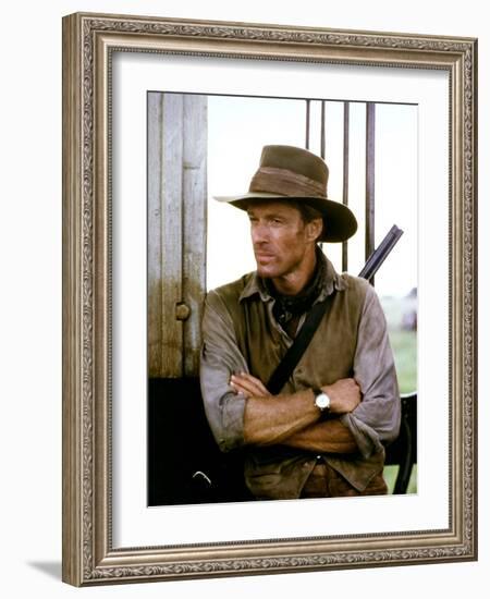 OUT OF AFRICA, 1985 directed by SYDNEY POLLACK Robert Redford (photo)-null-Framed Photo