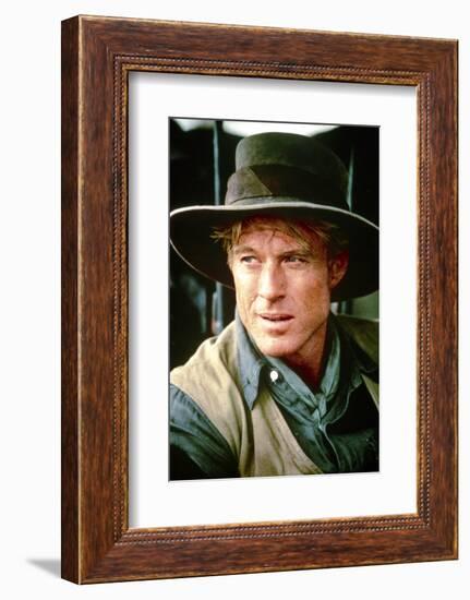 Out of Africa by Sydney Pollack with Robert Redford, 1985 (photo)-null-Framed Photo