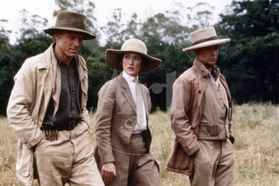 out-of-africa-by-sydney-pollack-with-robert-redford-meryl-streep-and-klaus-maria-brandauer-1985_u-l-q1c1f320.jpg