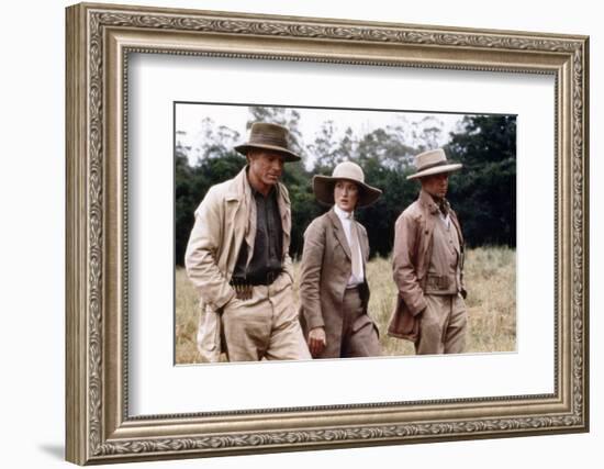 Out of Africa by Sydney Pollack with Robert Redford, Meryl Streep and klaus-Maria Brandauer, 1985 (-null-Framed Photo