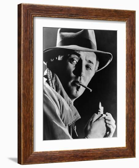 Out of the Past, Robert Mitchum, 1947-null-Framed Premium Photographic Print