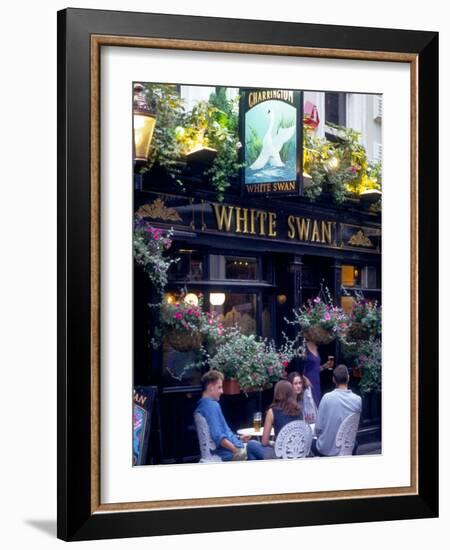 Outdoor Cafe, London, England-Robin Hill-Framed Photographic Print