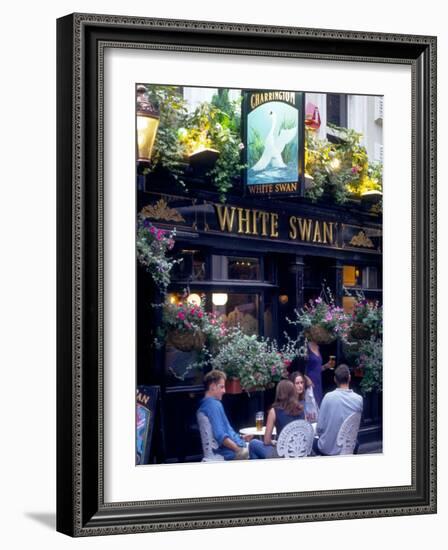 Outdoor Cafe, London, England-Robin Hill-Framed Photographic Print