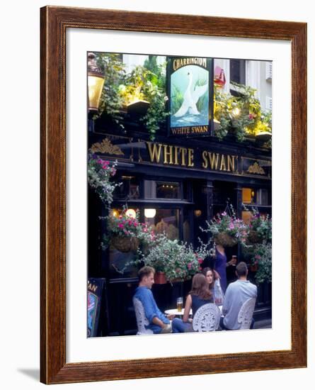 Outdoor Cafe, London, England-Robin Hill-Framed Photographic Print