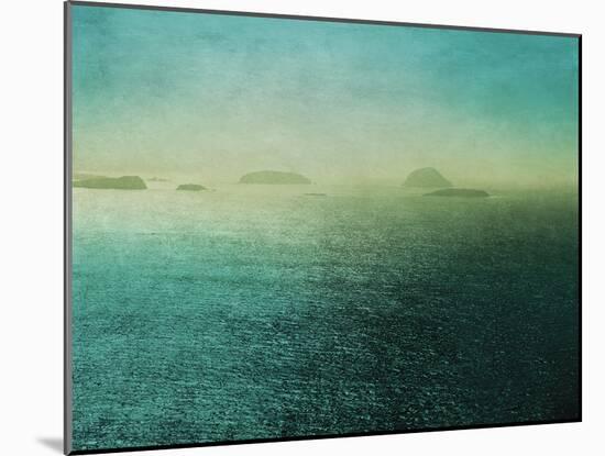 Outer Hebrides Seas-Pete Kelly-Mounted Giclee Print