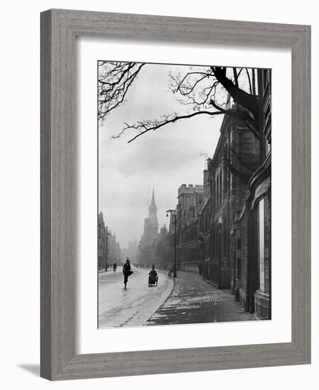 Oxford Street Scene, England-Alfred Eisenstaedt-Framed Photographic Print