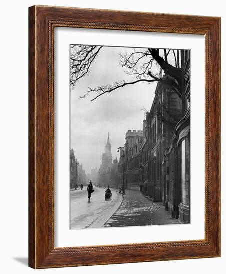 Oxford Street Scene, England-Alfred Eisenstaedt-Framed Photographic Print