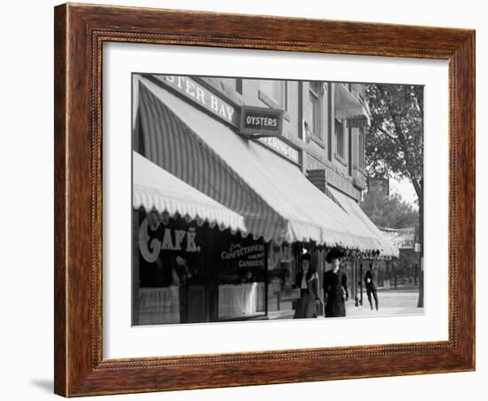 Oyster Bay Cafe, Ann Arbor, Mich.-null-Framed Photo