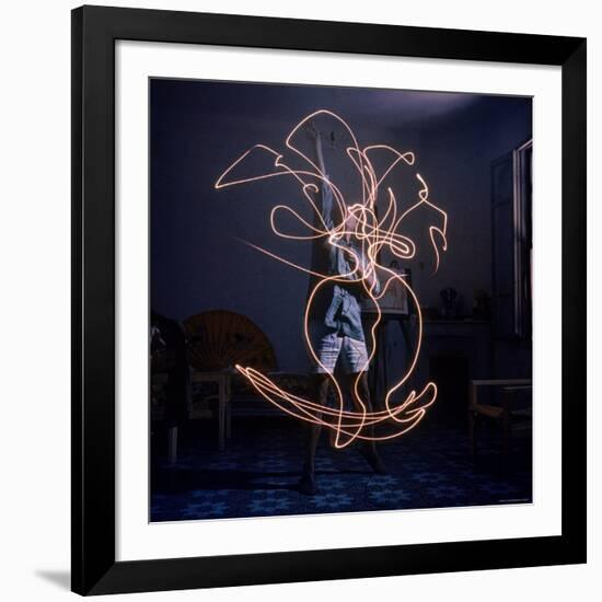 Pablo Picasso Drawing an Image Using a Light Pen-Gjon Mili-Framed Premium Photographic Print