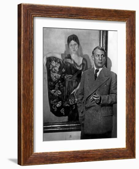 Pablo Picasso-null-Framed Photo