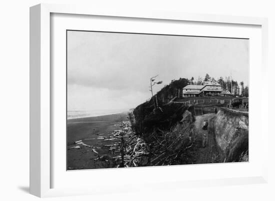 Pacific Beach, WA - Pacific Beach Hotel and Old Cars Photograph-Lantern Press-Framed Art Print