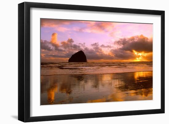 Pacific City III-Ike Leahy-Framed Photographic Print