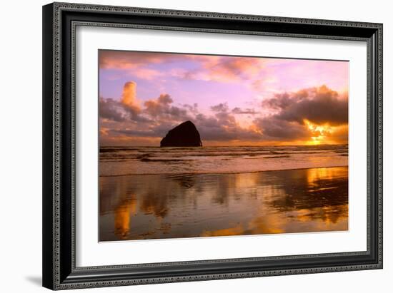 Pacific City III-Ike Leahy-Framed Photographic Print