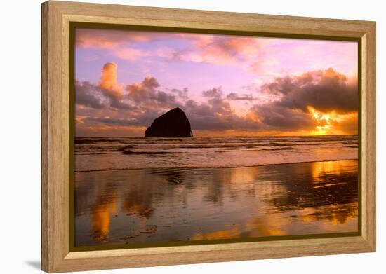 Pacific City III-Ike Leahy-Framed Premier Image Canvas