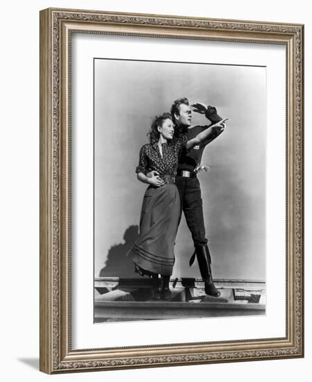 Pacific Express UNION PACIFIC by CecilBDeMille with Joel McMcrea and Barbara Stanwyck, 1939 (b/w ph-null-Framed Photo