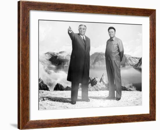 Painting of Kim Jong Il and Kim Il Sung, Pyongyang, Democratic People's Republic of Korea, N. Korea-Gavin Hellier-Framed Photographic Print