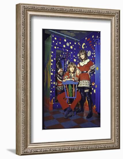 Pair of Long Haired Londoners in a Psychedelic Corner of the Beatles' Apple Boutique-Bill Ray-Framed Photographic Print