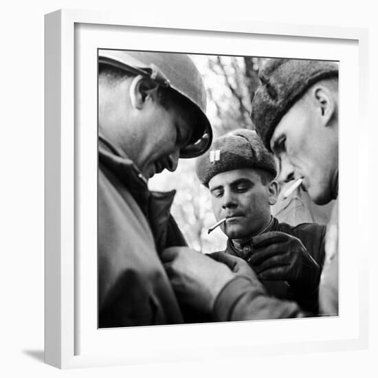 Pair of Russian Soldiers Exchanging Insignia with an American Army Captain-John Florea-Framed Photographic Print