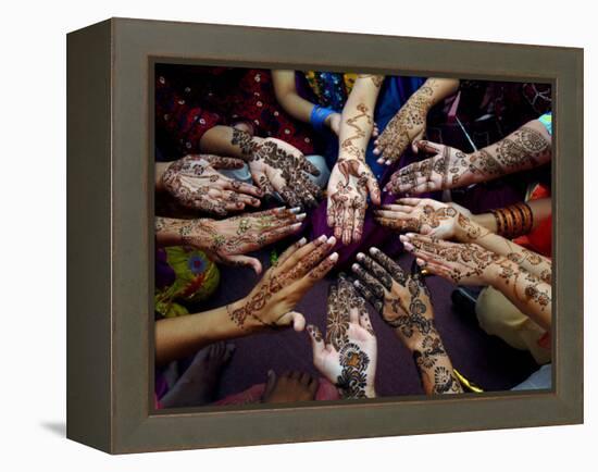 Pakistani Girls Show Their Hands Painted with Henna Ahead of the Muslim Festival of Eid-Al-Fitr-Khalid Tanveer-Framed Premier Image Canvas