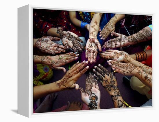 Pakistani Girls Show Their Hands Painted with Henna Ahead of the Muslim Festival of Eid-Al-Fitr-Khalid Tanveer-Framed Premier Image Canvas