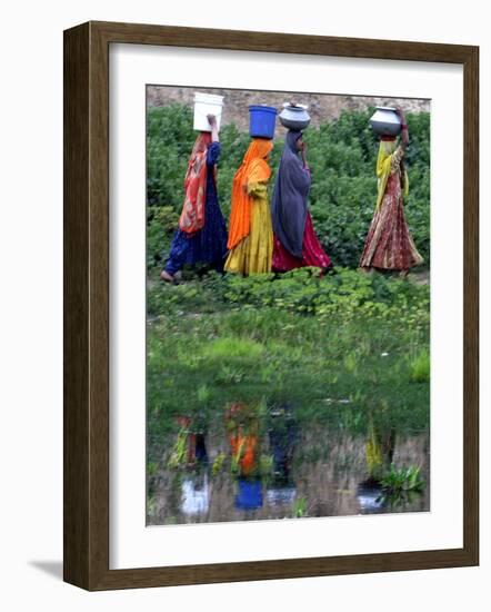 Pakistani Women Walking Home after Collecting Fresh Water on the Outskirts of Islamabad-null-Framed Photographic Print