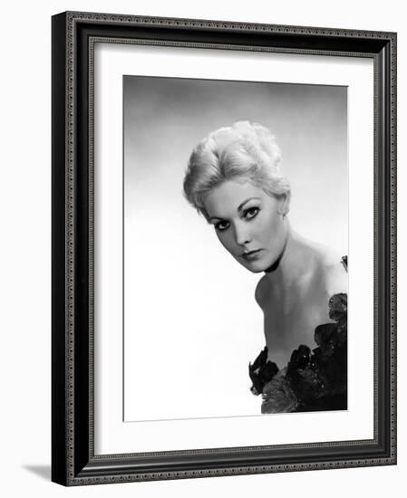 PAL JOEY, 1957 directed by GEORGE SIDNEY Kim Novak (b/w photo)-null-Framed Photo