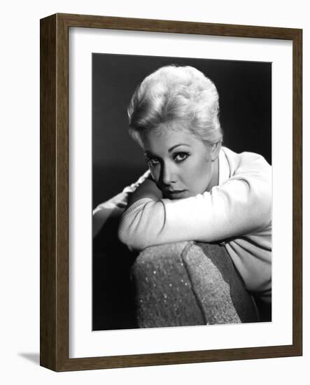 PAL JOEY, 1957 directed by GEORGE SIDNEY Kim Novak (b/w photo)-null-Framed Photo