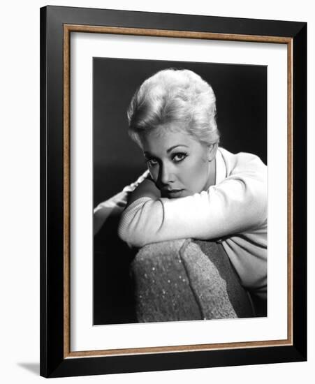 PAL JOEY, 1957 directed by GEORGE SIDNEY Kim Novak (b/w photo)-null-Framed Photo