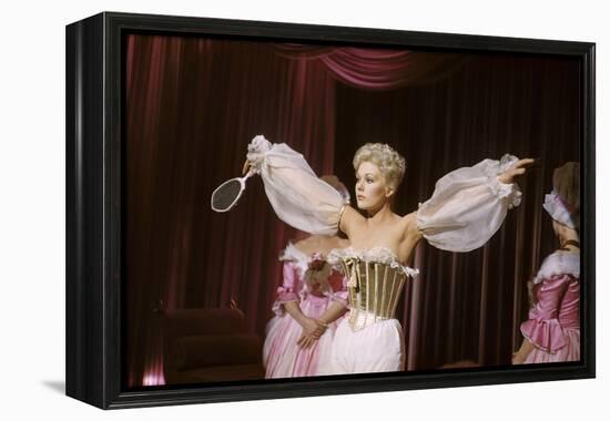 PAL JOEY, 1957 directed by GEORGE SIDNEY Kim Novak (photo)-null-Framed Stretched Canvas