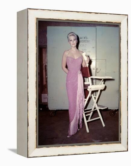 PAL JOEY, 1957 directed by GEORGE SIDNEY On the set, Kim Novak (photo)-null-Framed Stretched Canvas